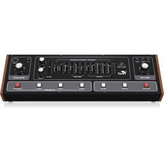 BEHRINGER TORO Klasik Analog Bas Synthesizer