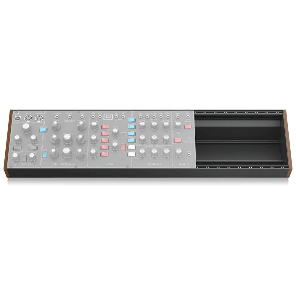 BEHRINGER Kompakt ve Sağlam 104 HP Eurorack Skiff Çantası