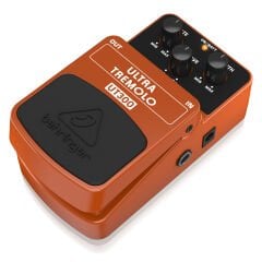 BEHRINGER ULTRA TREMOLO UT300 / Pedal
