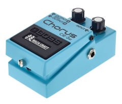 BOSS CE-2W Waza Craft Chorus  Pedal
