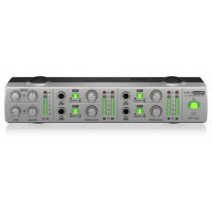 BEHRINGER AMP800 V2 4 Kanal Stereo Kulaklık Amfisi