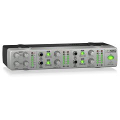 BEHRINGER AMP800 V2 4 Kanal Stereo Kulaklık Amfisi